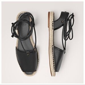 NWT. Massimo Dutti Hand-stitched Flats. Size 6